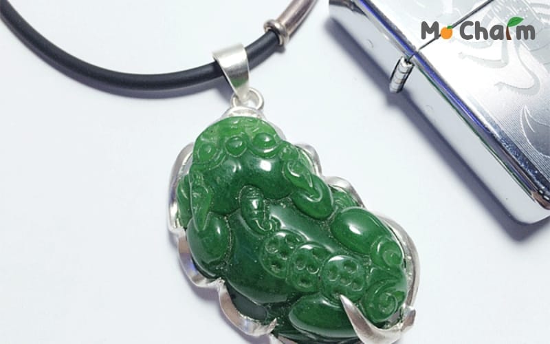 Mặt dây chuyền hình con tỳ hưu cho người mệnh thủy