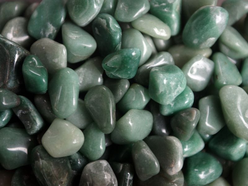 Đá aventurine có tác dụng thu hút may mắn, bình an